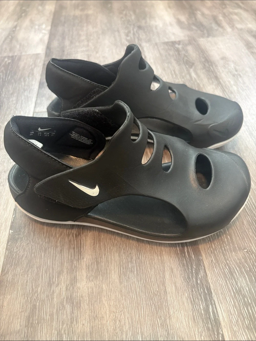 Nike Sunray Protect Kids' Black Water-Friendly Slide Sandals 2Y